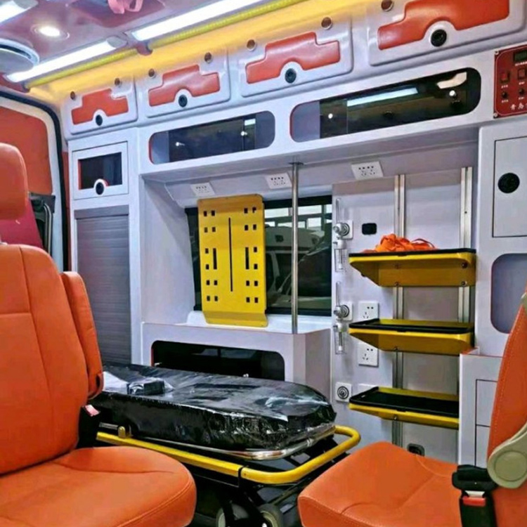 洋浦经济开发区长途救护车护送病人租赁价格